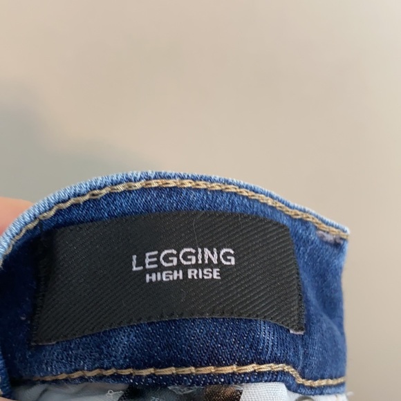 Express High Rise Leggings Acid Wash Jeans Size 4 - Picture 11 of 13